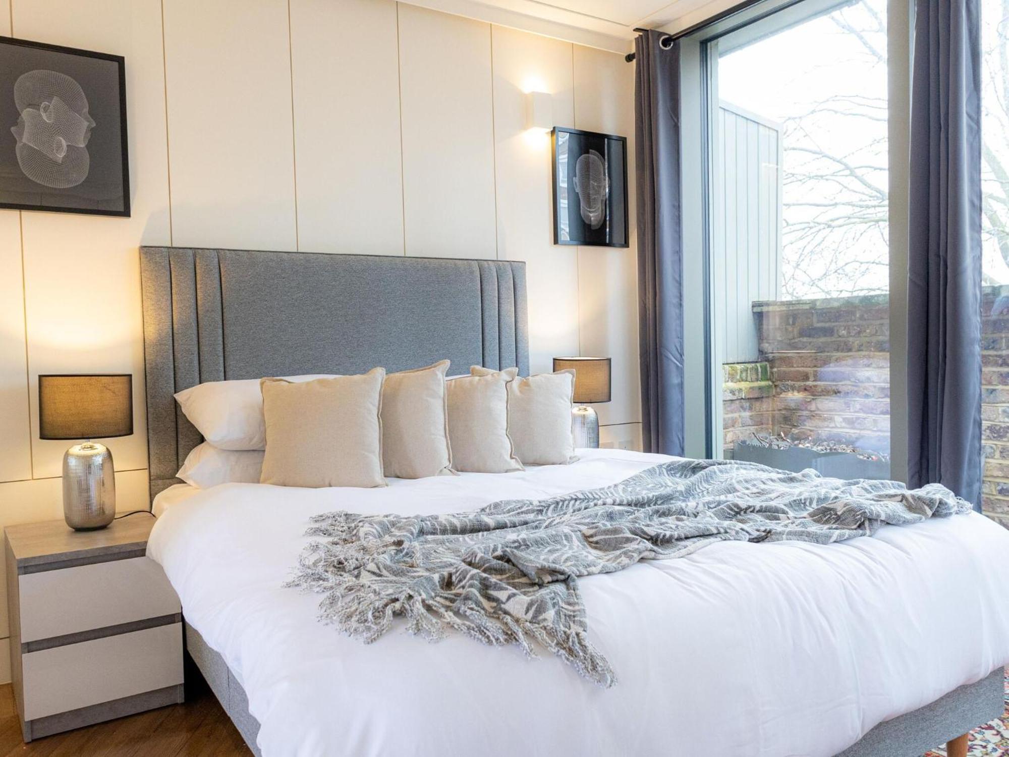 Modern Deluxe Five Bedroom House Near Chalk Farm Station By Belvilla London Eksteriør bilde