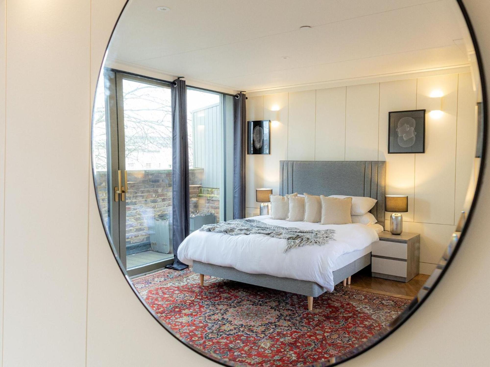 Modern Deluxe Five Bedroom House Near Chalk Farm Station By Belvilla London Eksteriør bilde